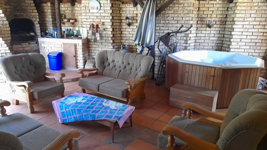 3 Bedroom Property for Sale in Doringkruin North West